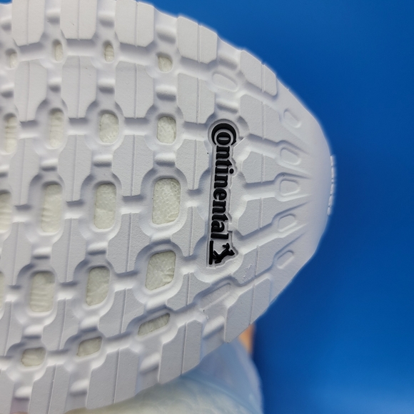 Adidas UltraBoost CC_1 DNA Women's Shoes Size 5 White Pink Peach Running Gym New - Picture 10 of 10